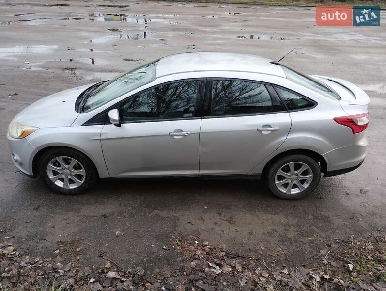 Седан Ford Focus 2014 в Кривом Роге