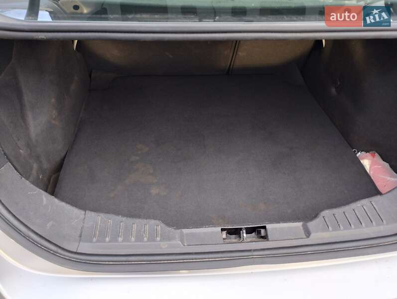 Седан Ford Focus 2014 в Кривом Роге