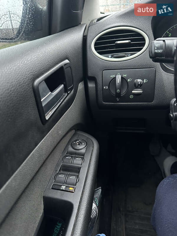 Универсал Ford Focus 2006 в Ивано-Франковске