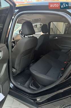 Седан Ford Focus 2016 в 