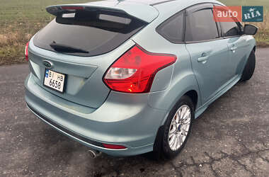 Хетчбек Ford Focus 2012 в Полтаві