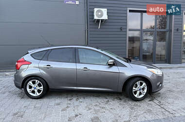 Хетчбек Ford Focus 2012 в Долині