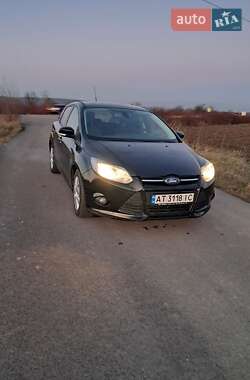 Хэтчбек Ford Focus 2014 в Калуше