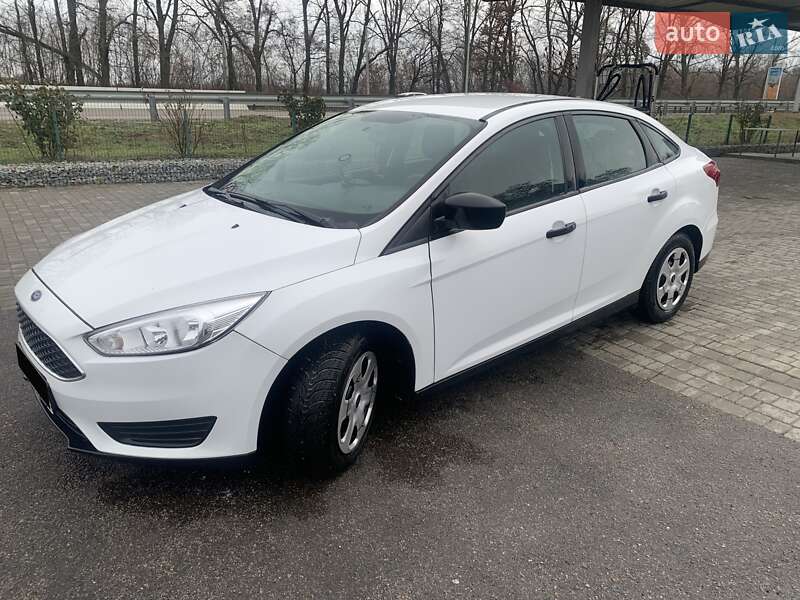 Седан Ford Focus 2015 в Києві