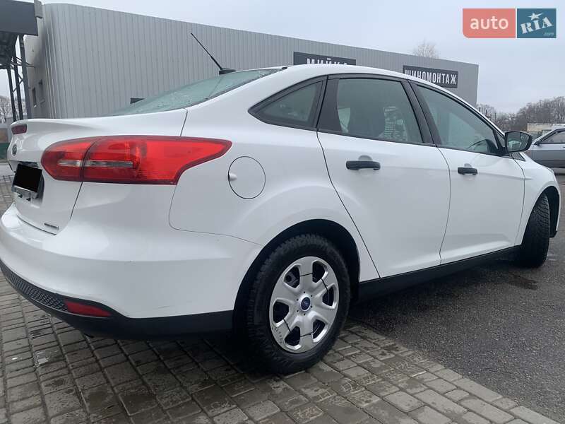 Седан Ford Focus 2015 в Києві