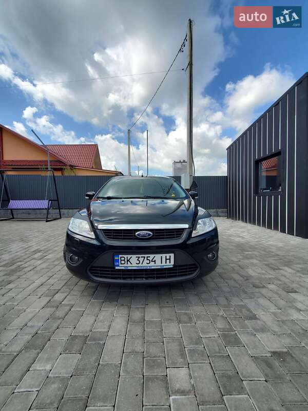 Універсал Ford Focus 2010 в Рівному