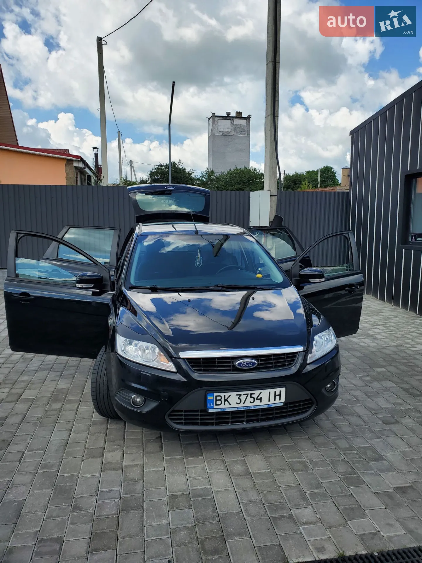 2010 Ford Focus - мініатюра 12