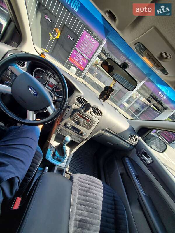 Універсал Ford Focus 2010 в Рівному