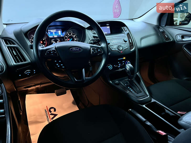 Хетчбек Ford Focus 2018 в Тернополі