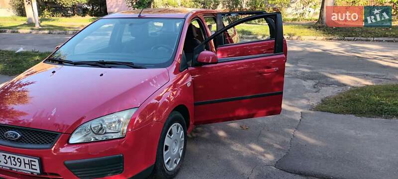 Универсал Ford Focus 2007 в Нововолынске