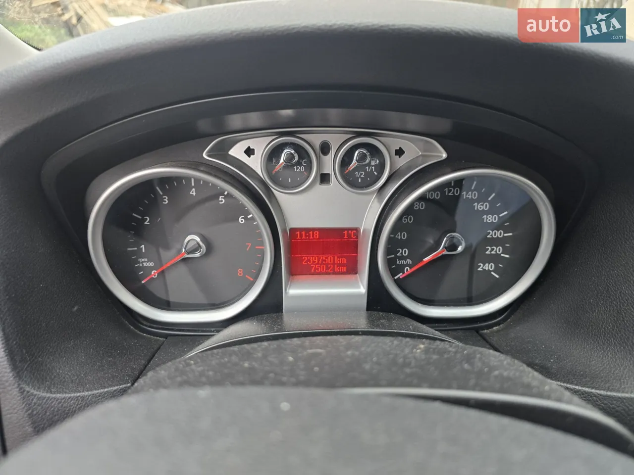 2011 Ford Focus - мініатюра 9