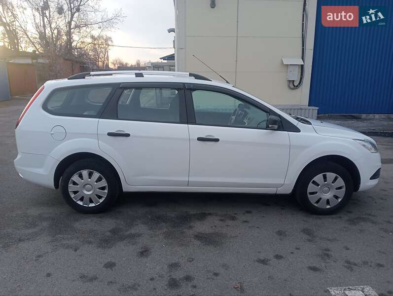 Универсал Ford Focus 2009 в Чернигове