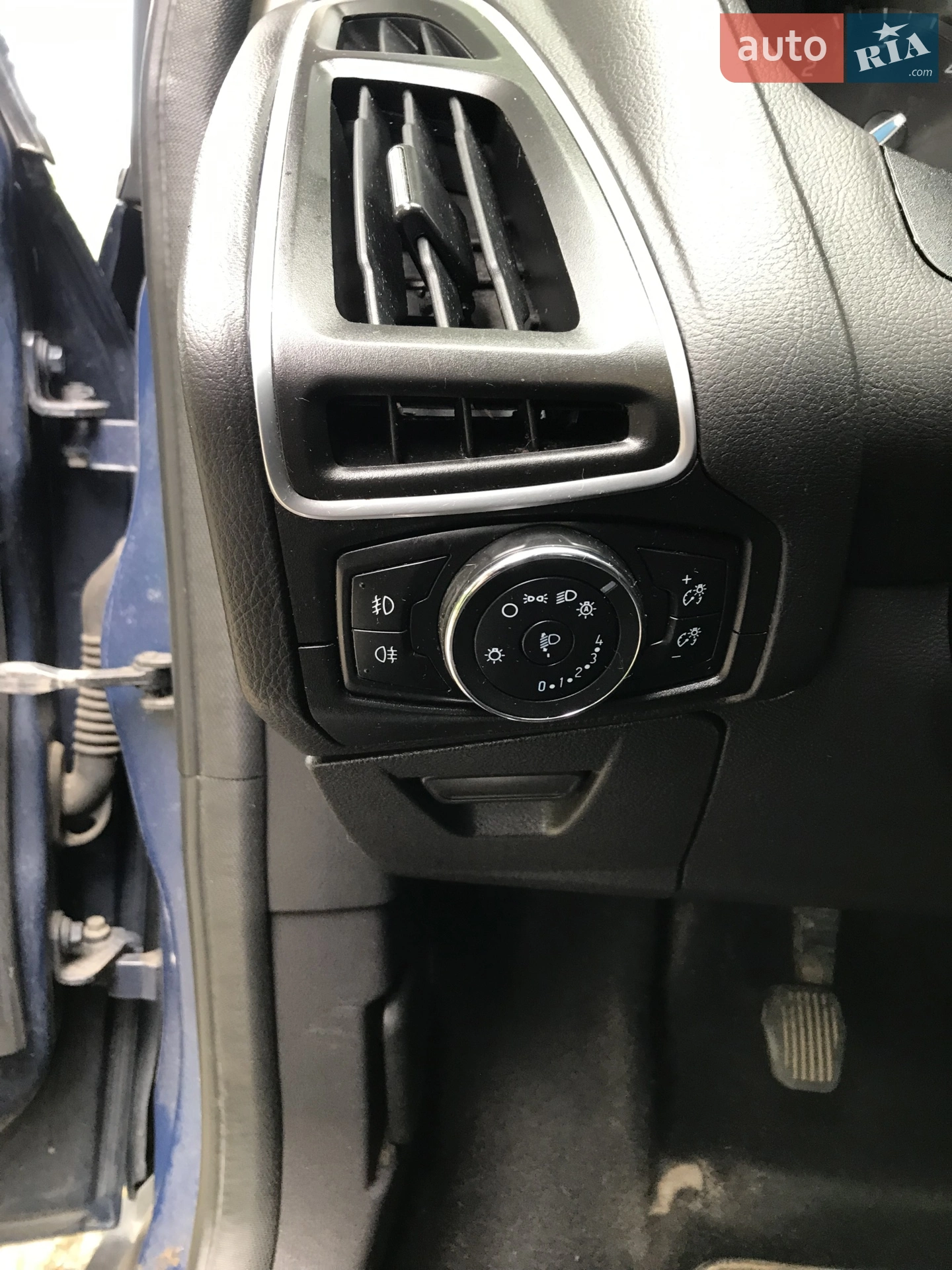 2013 Ford Focus - мініатюра 17