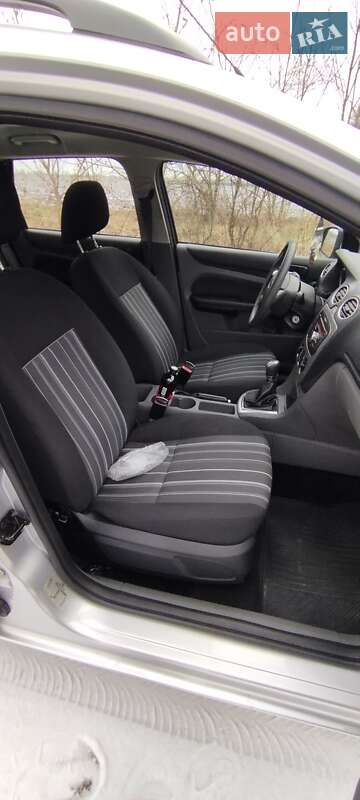 Универсал Ford Focus 2010 в Дашеве