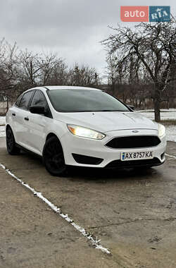 Седан Ford Focus 2016 в Слобожанському