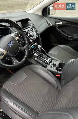 Хэтчбек Ford Focus 2013 в Запорожье