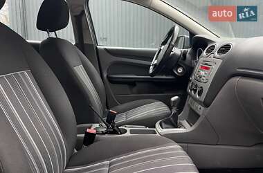 Хэтчбек Ford Focus 2008 в 