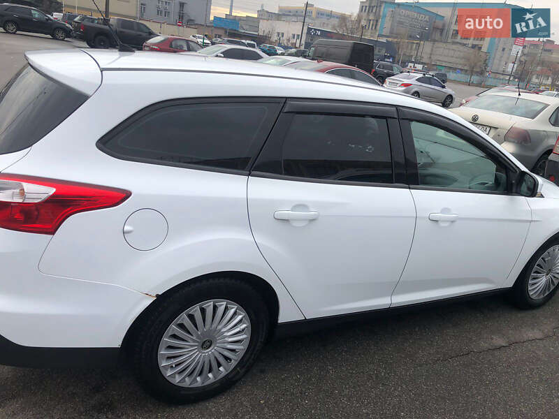 Универсал Ford Focus 2013 в Киеве