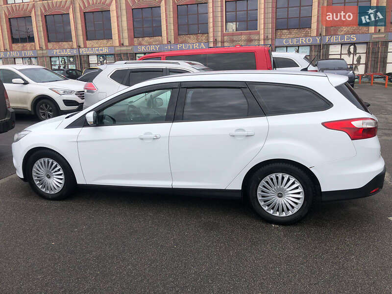 Универсал Ford Focus 2013 в Киеве