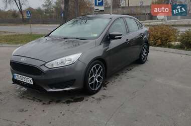 Седан Ford Focus 2015 в Чернигове