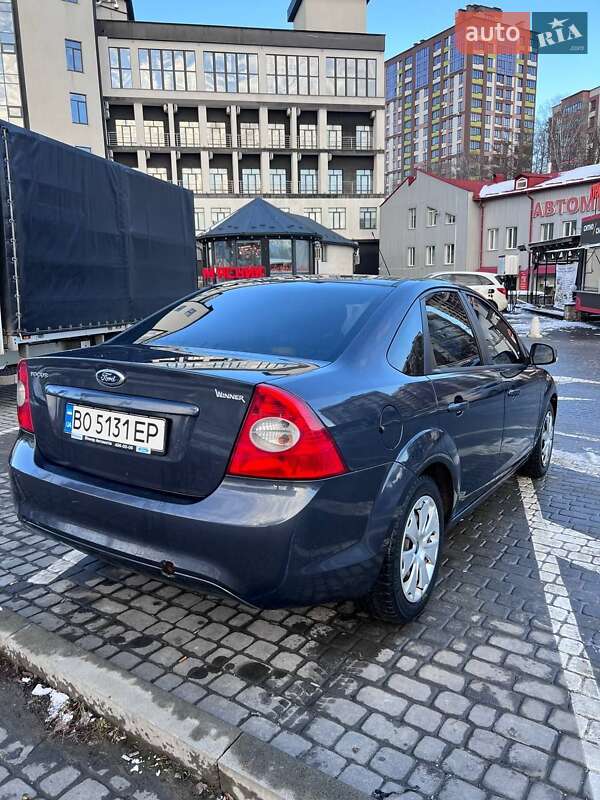 Седан Ford Focus 2011 в Краматорске