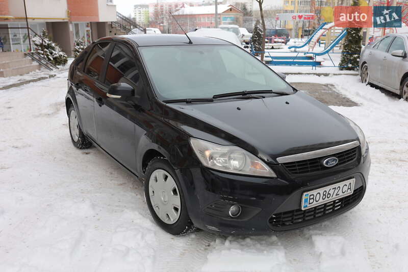 Хэтчбек Ford Focus 2008 в Тернополе