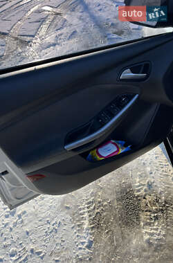 Хэтчбек Ford Focus 2011 в Ивано-Франковске