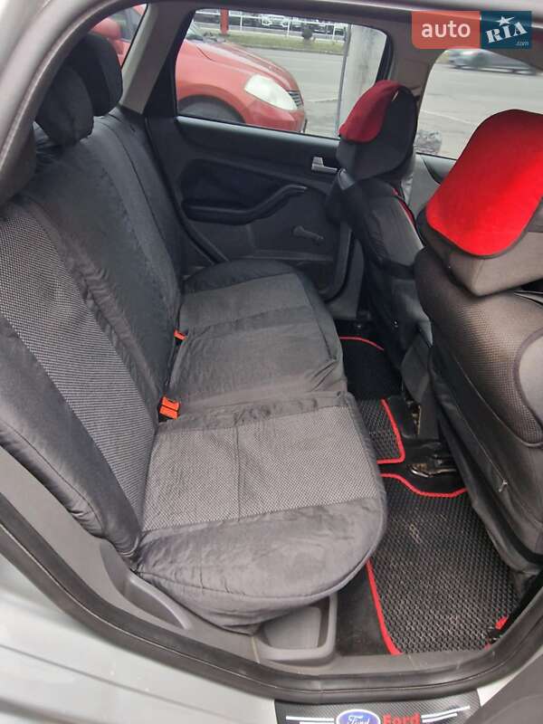 Универсал Ford Focus 2006 в Одессе
