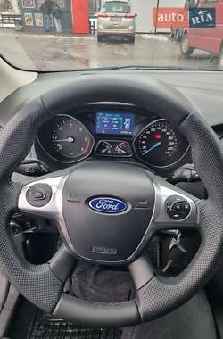 Универсал Ford Focus 2014 в 