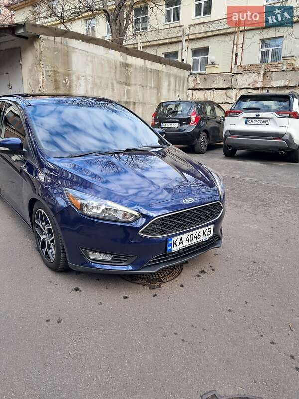 Седан Ford Focus 2017 в Киеве