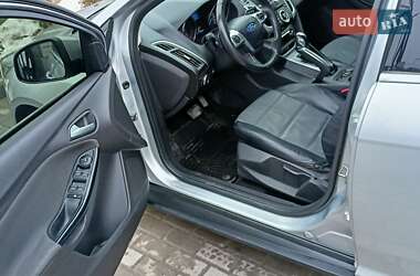 Седан Ford Focus 2013 в 