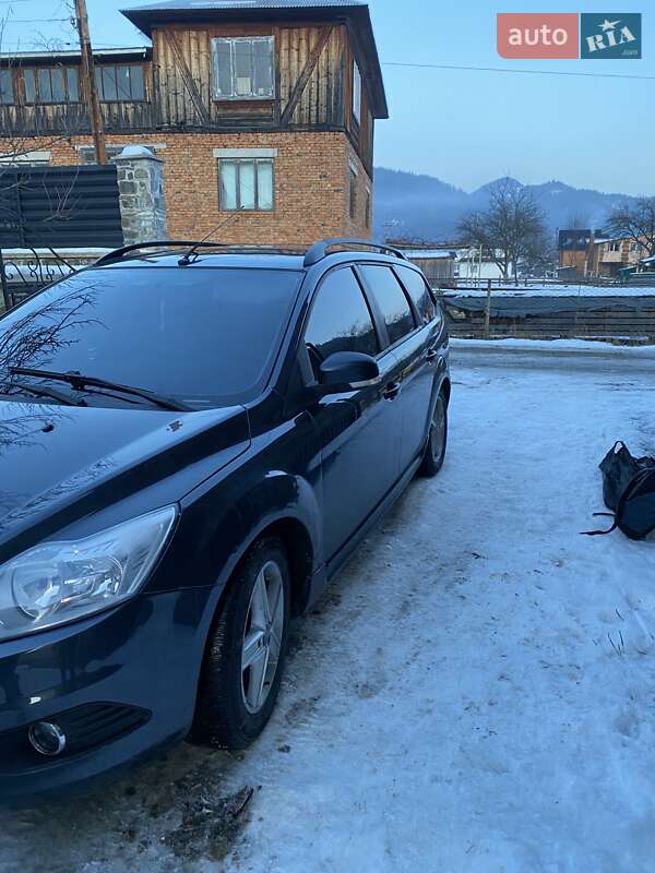 Универсал Ford Focus 2009 в Верховине