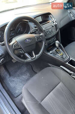 Седан Ford Focus 2017 в 