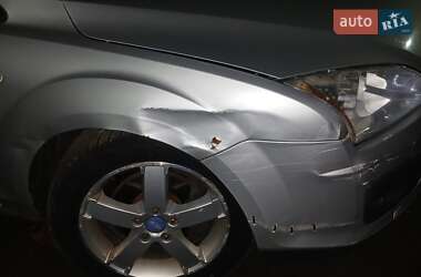 Хэтчбек Ford Focus 2007 в 