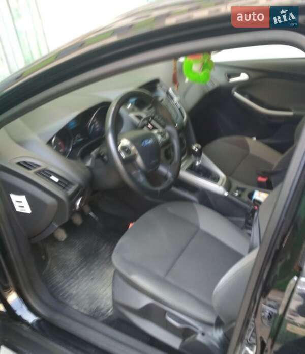 Ford Focus 2011