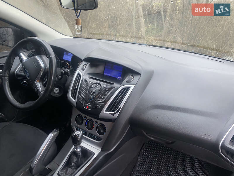 Універсал Ford Focus 2012 в Бережанах