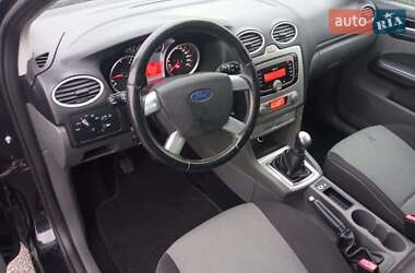 Универсал Ford Focus 2010 в 
