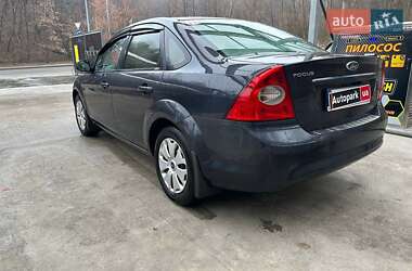 Седан Ford Focus 2010 в Киеве