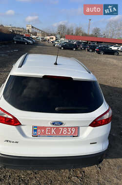 Универсал Ford Focus 2013 в 