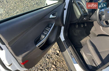 Универсал Ford Focus 2013 в 
