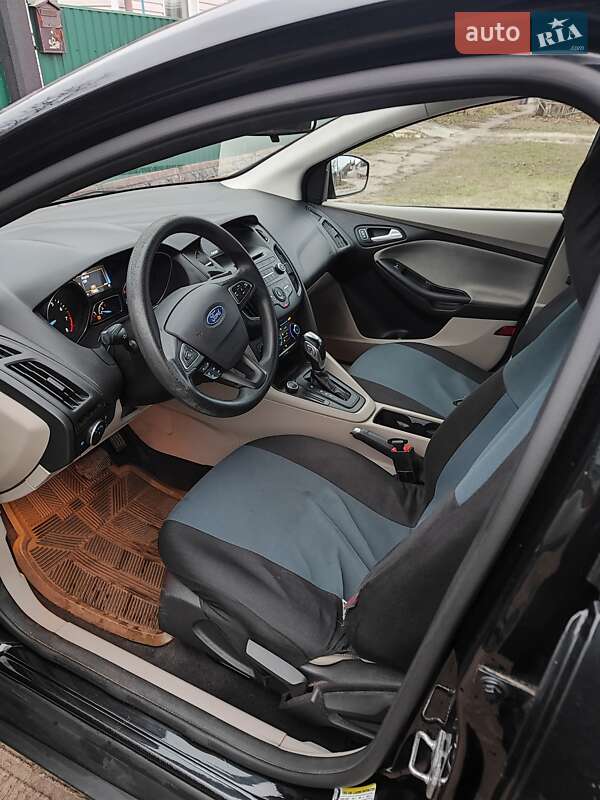 Седан Ford Focus 2014 в Лебедине