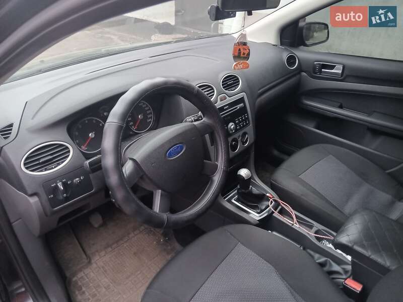Универсал Ford Focus 2005 в Запорожье фото 2 Универсал Ford Focus 2005 в Запорожье