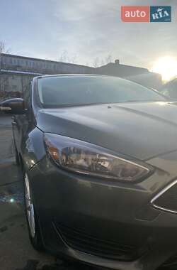 Хэтчбек Ford Focus 2016 в 