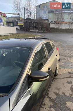 Хэтчбек Ford Focus 2016 в 