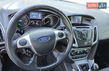 Универсал Ford Focus 2013 в 