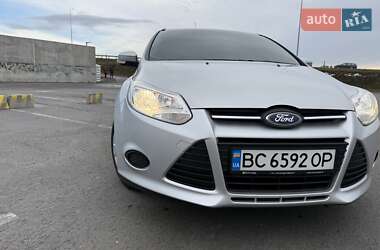 Хетчбек Ford Focus 2013 в Пустомитах