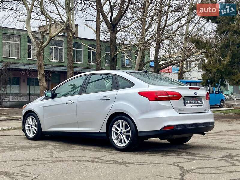 Седан Ford Focus 2016 в Николаеве