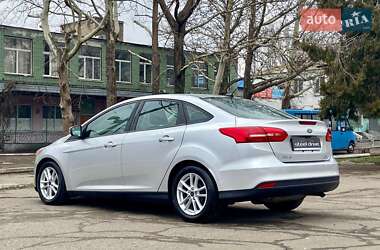 Седан Ford Focus 2016 в 