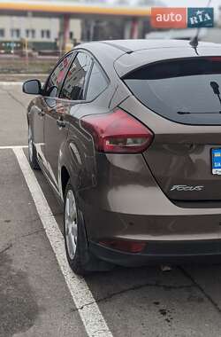 Хэтчбек Ford Focus 2016 в 