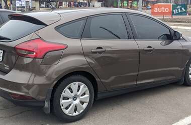 Хэтчбек Ford Focus 2016 в 